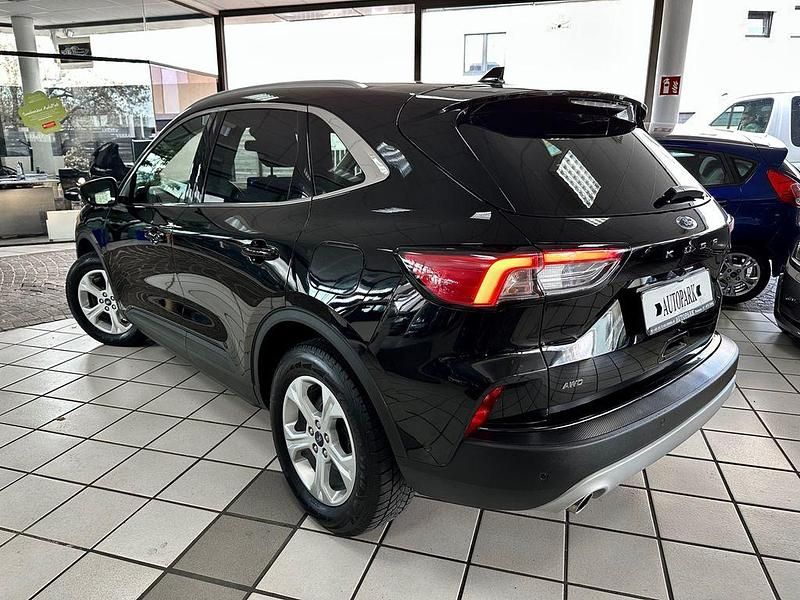 Gebraucht Ford Kuga Titanium 190 PS (139 kW) 2020 Agate black SUV