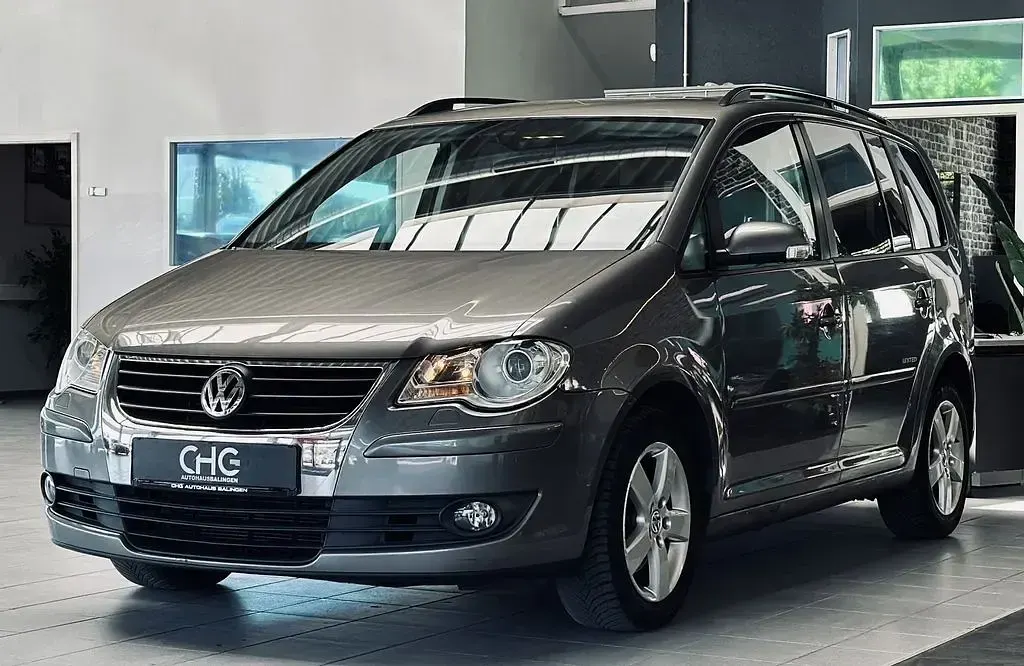 Gebraucht VW Touran United 105 PS (77 kW) 2009 Grau Van / Kleinbus