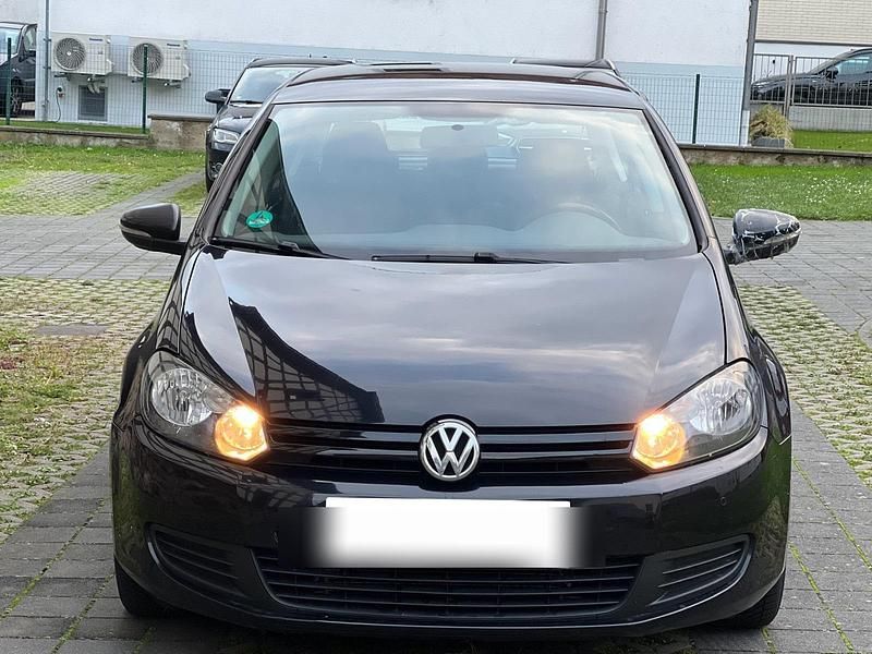 Schwarz Gebraucht 2009 VW Golf VI Limousine | 2.000 € (Superpreis) - Bild 1/4