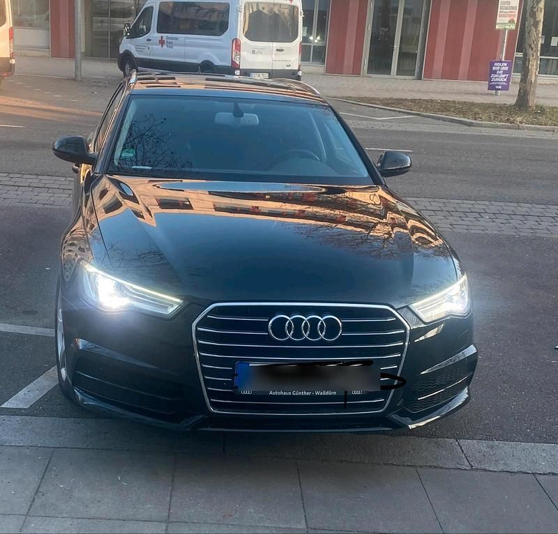 Schwarz Gebraucht 2018 Audi A6 Kombi | 15.998 € (Guter Preis) - Bild 1/4