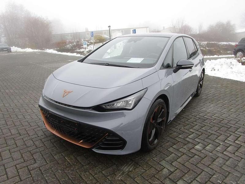 Vaporgrau Gebraucht 2022 Cupra Born Kleinwagen | 26.300 € (Fairer Preis) - Bild 1/4