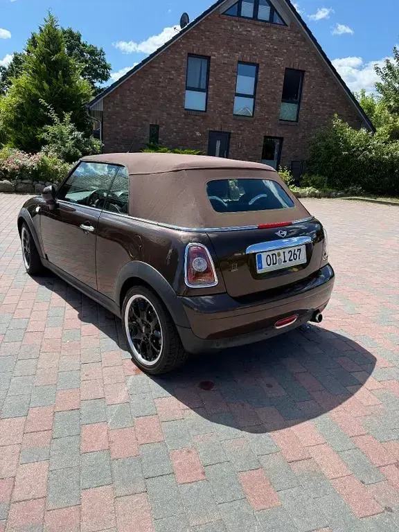 Gebraucht Mini One Cabriolet 75 PS (55 kW) 2009 Braun Cabrio