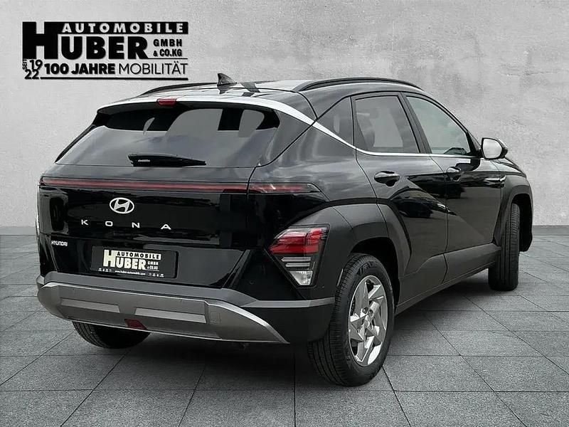 Neu Hyundai Kona Trend 139 PS (102 kW) 2025 Schwarz SUV
