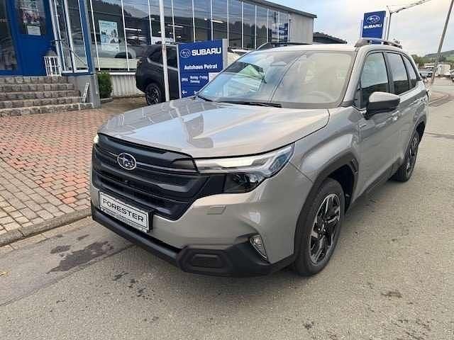 River rock pearl Gebraucht 2025 Subaru Forester Active SUV | 39.990 € (Guter Preis) - Bild 1/4