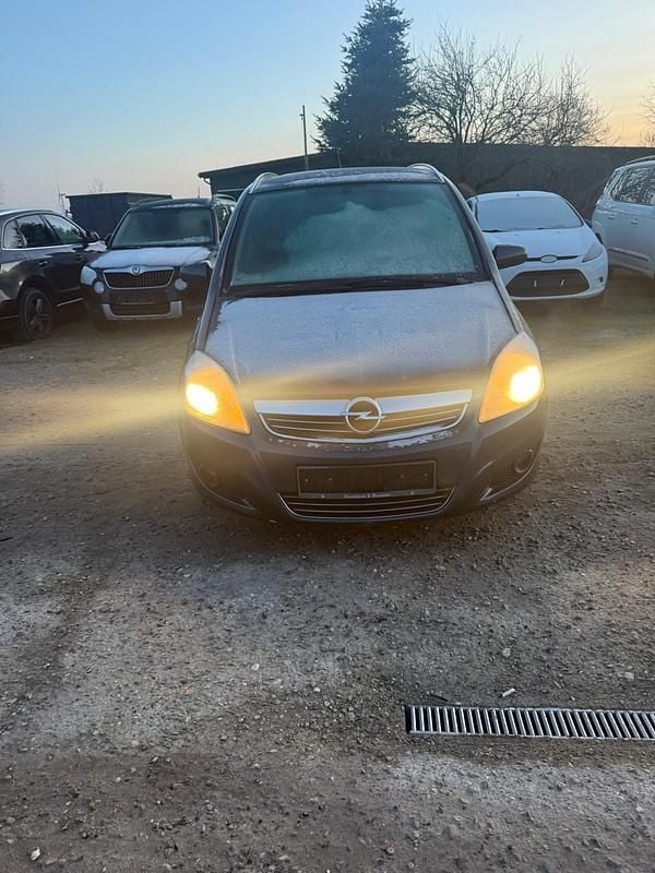 Blau Gebraucht 2008 Opel Zafira Van / Kleinbus | 1.250 € (Guter Preis) - Bild 1/4