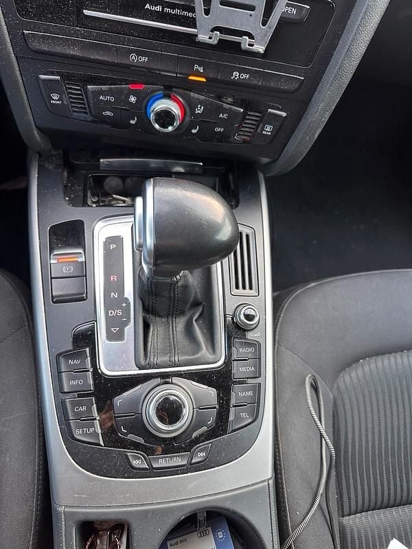 Gebraucht Audi A4 177 PS (130 kW) 2014 Grau Kombi