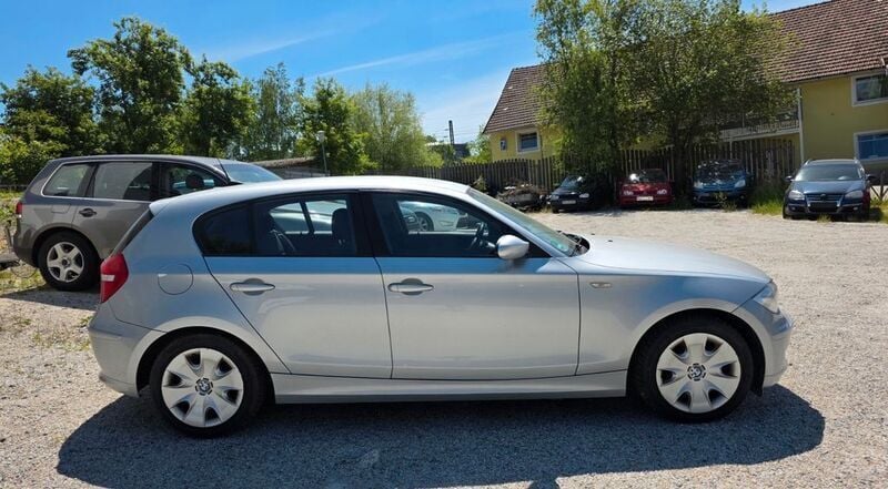 Gebraucht BMW 118 143 PS (105 kW) 2008 Grau Kleinwagen