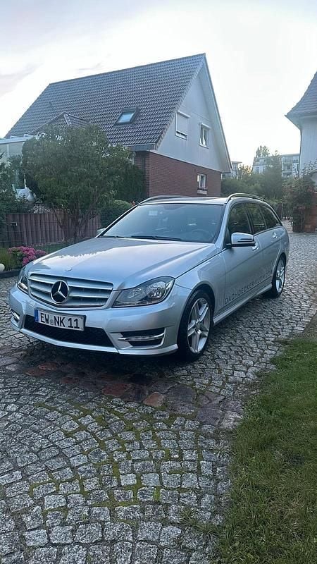 Silber Gebraucht 2012 Mercedes C250 Kombi | 15.490 € (Etwas zu teuer) - Bild 1/4
