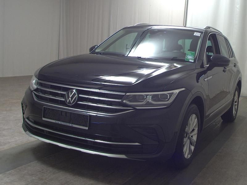 Gebraucht VW Tiguan Elegance 150 PS (110 kW) 2024 Schwarz SUV