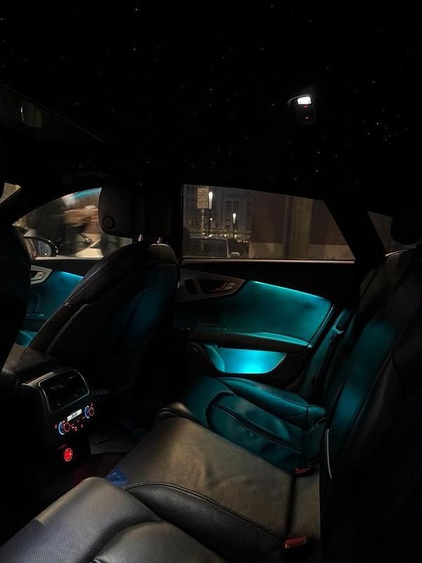 Second-hand Audi A7 245 CP (180 kW) 2012 Negru Hatchback