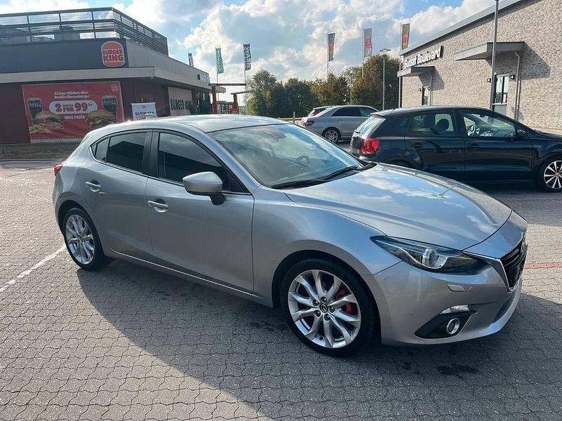 Gebraucht Mazda 3 Center-Line 150 PS (110 kW) 2013 Silber Limousine