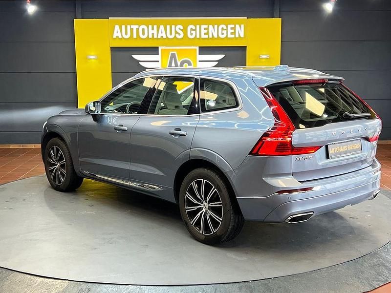 Gebraucht Volvo XC60 Inscription 250 PS (183 kW) 2019 Blau SUV