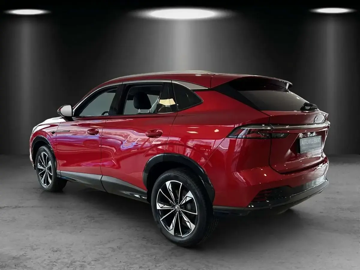 Gebraucht MG HS Luxury 224 PS (164 kW) 2026 Diamond red SUV