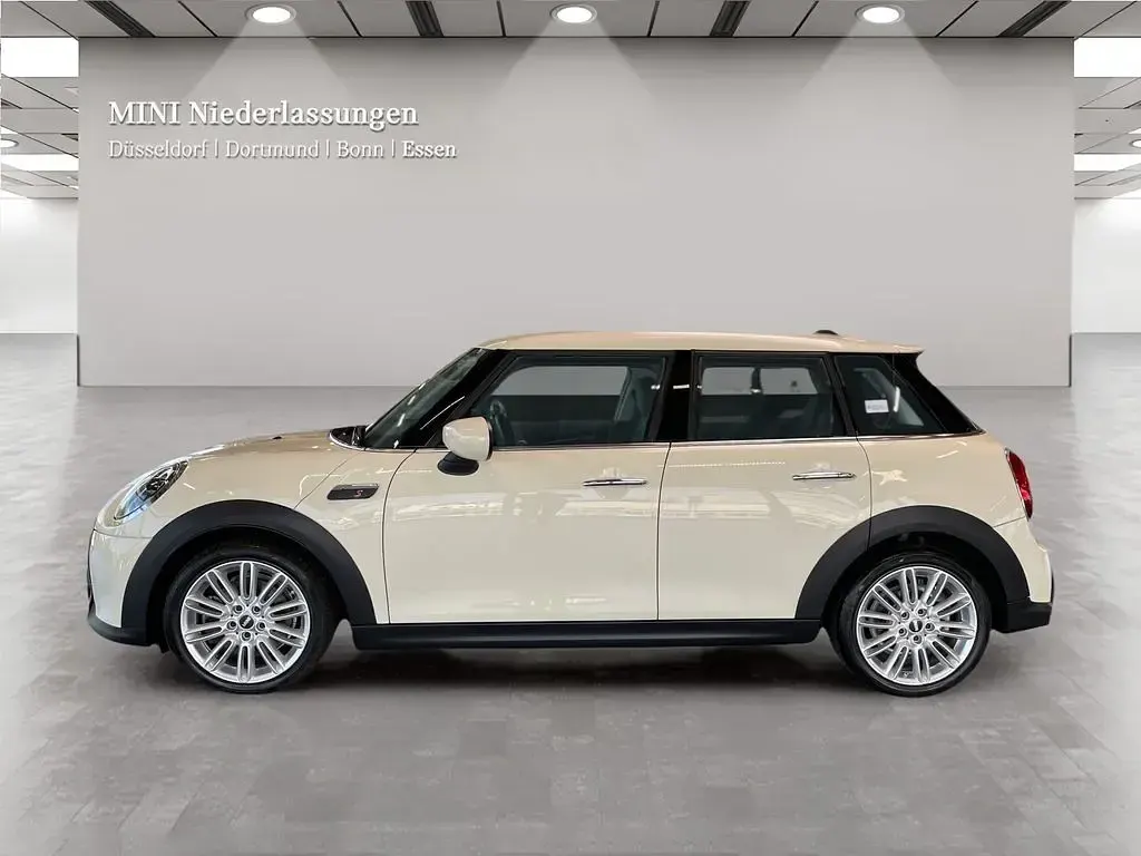 Używany Mini Cooper S 178 KM (130 kW) 2022 Biały Hatchback
