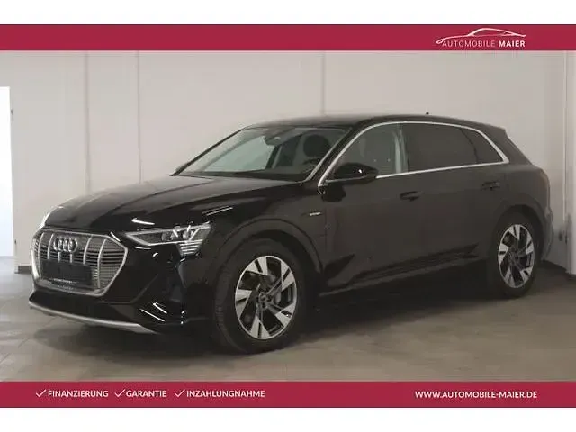 Gebraucht Audi e-tron S-Line 300 kW (408 PS) 2023 Schwarz SUV
