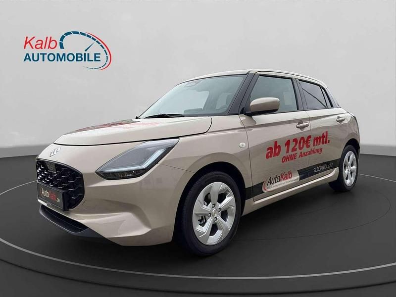 Caravan ivory pearl metallic Neu 2024 Suzuki Swift Comfort Limousine | 18.444 € - Bild 1/1