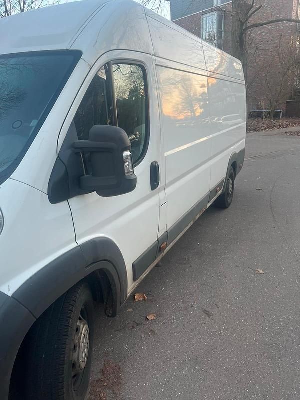 Gebraucht Peugeot Boxer 145 PS (106 kW) 2011 Weiß Van