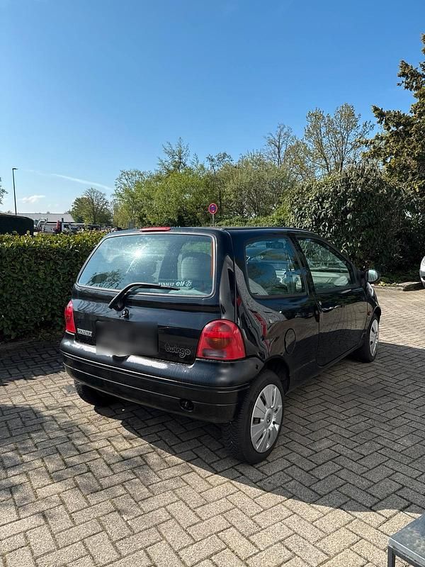 Second-hand Renault Twingo 75 CP (55 kW) 2000 Negru Hatchback