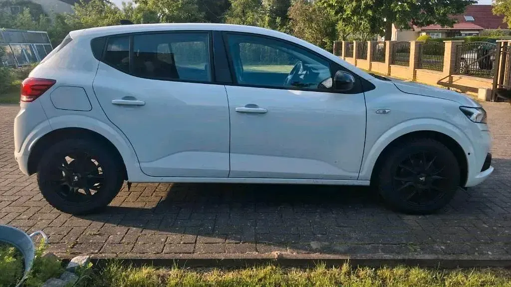 Gebraucht Dacia Sandero 2024 Weiß Kleinwagen