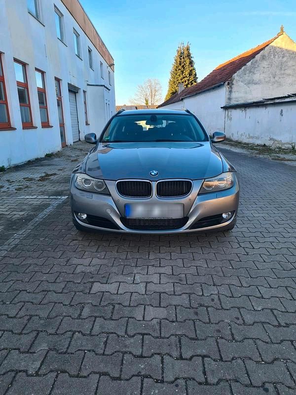 Second-hand BMW 320 184 CP (135 kW) 2012 Gri Break