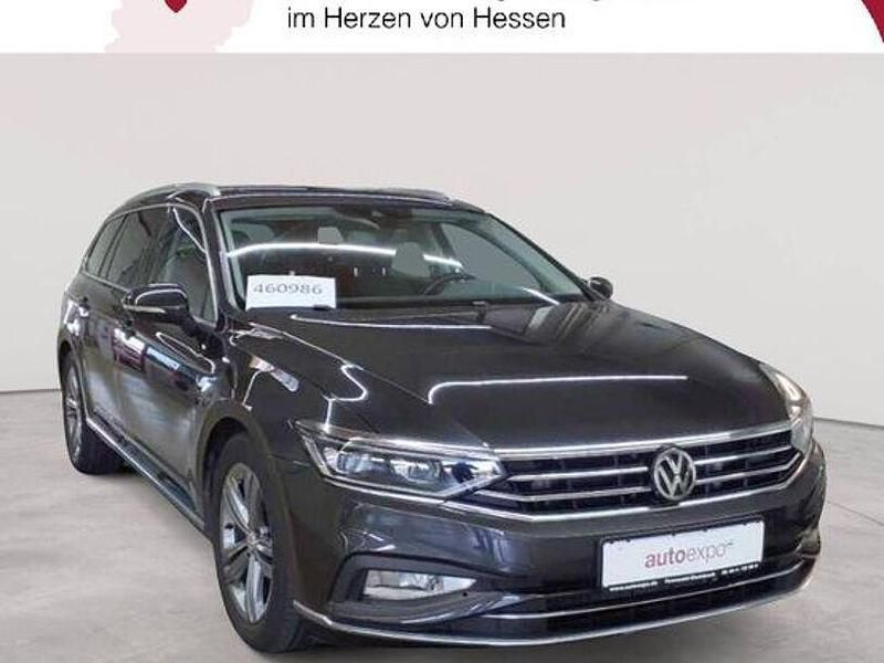 Mangangrau metallic Gebraucht 2020 VW Passat Elegance Kombi | 20.990 € (Guter Preis) - Bild 1/4