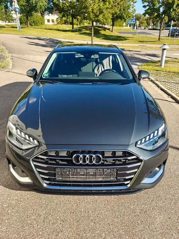 Gebraucht Audi A4 S-Line 204 PS (150 kW) 2021 Grau Kombi