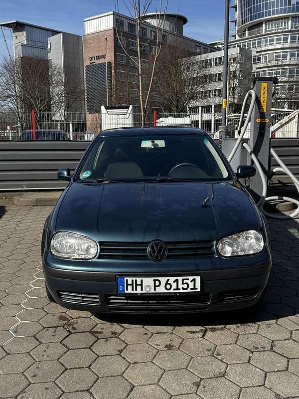Gebraucht VW Golf IV 75 PS (55 kW) 2002 Limousine