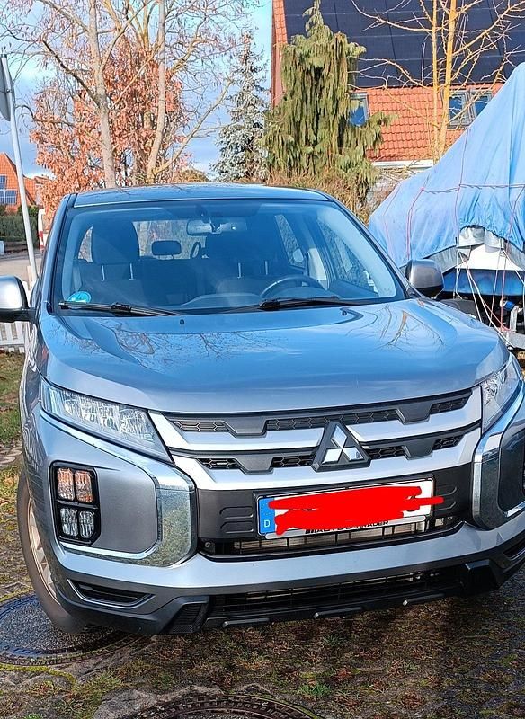 Grau Gebraucht 2020 Mitsubishi ASX Edition SUV | 15.850 € (Guter Preis) - Bild 1/4