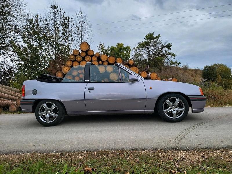 Gebraucht Opel Kadett 75 PS (55 kW) 1991 Kleinwagen