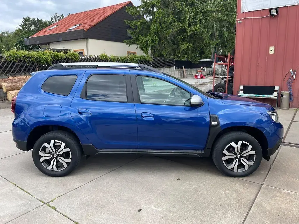 Gebraucht Dacia Duster Prestige 116 PS (85 kW) 2022 Blau SUV