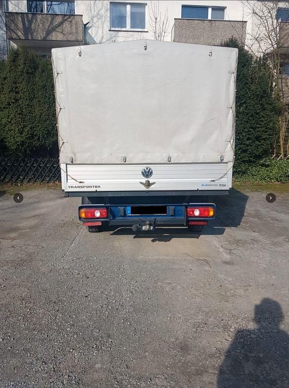 Gebraucht VW T5 114 PS (83 kW) 2013 Blau Van