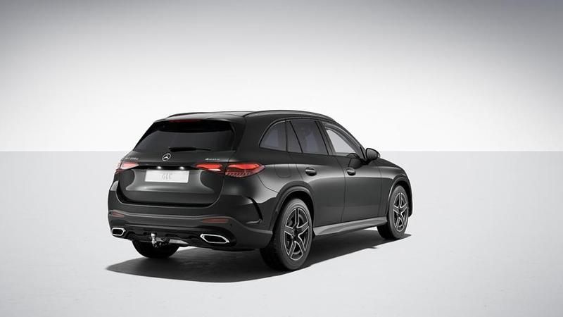 Gebraucht Mercedes GLC220 AMG 197 PS (144 kW) 2023 Gray SUV