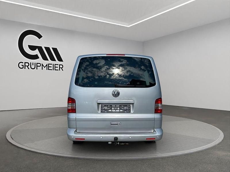 Gebraucht VW Multivan Highline 174 PS (127 kW) 2008 Silber Van