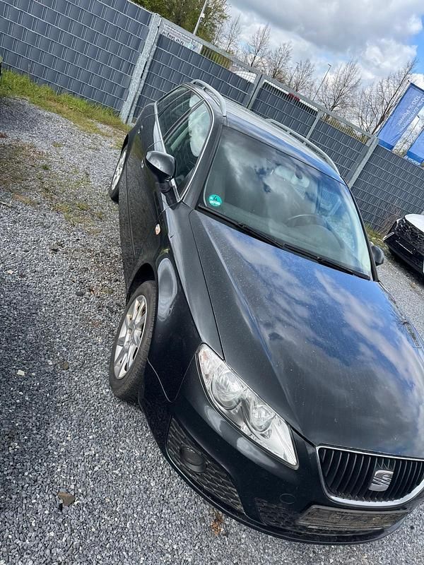 Usata Seat Exeo 120 CV (88 kW) 2009 Grigio Station wagon