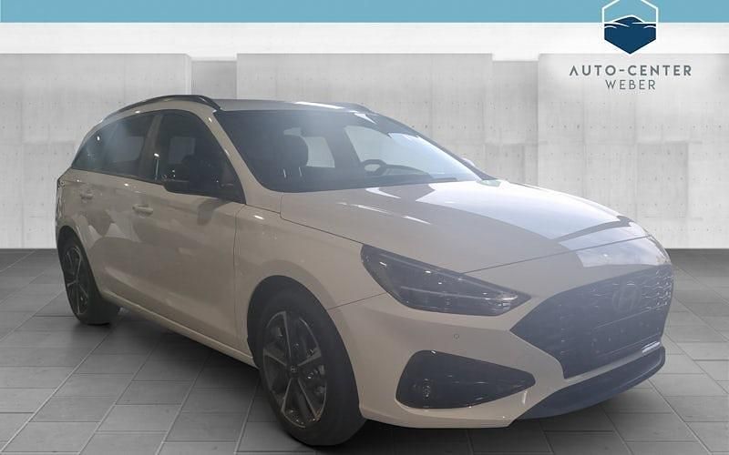Neu Hyundai i30 Advantage 140 PS (102 kW) 2025 Weiß Kombi