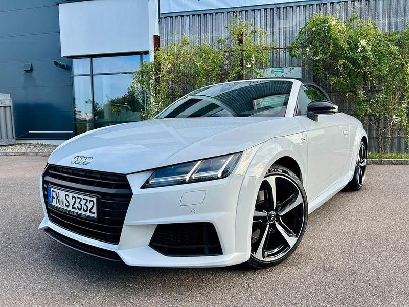 Gebraucht Audi TT Roadster S-Line 179 PS (131 kW) 2016 Gletscherweiss Cabrio