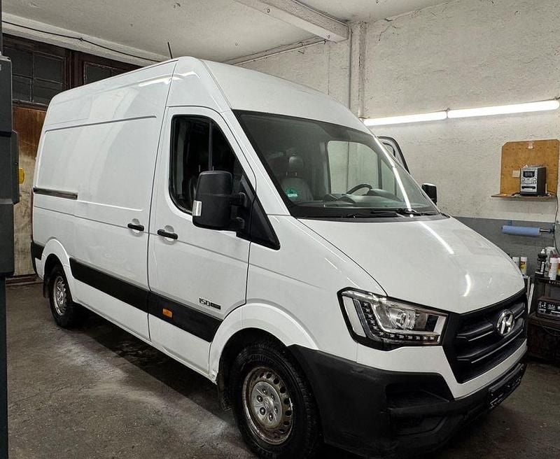 Gebraucht Hyundai H 350 150 PS (110 kW) 2016 Weiß Van