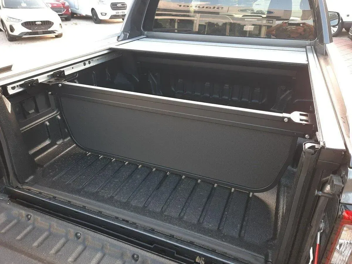 Gebraucht Ford Ranger 240 PS (176 kW) 2025 Grau Pickup