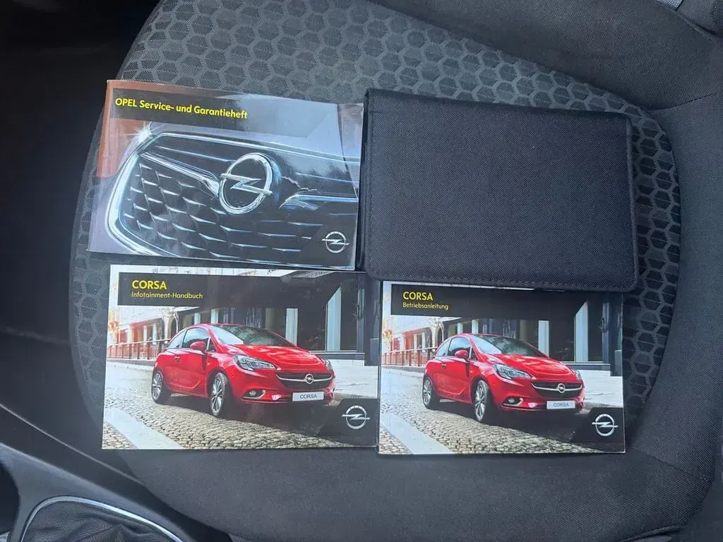 Gebraucht Opel Corsa Active 69 PS (50 kW) 2017 Silber Kleinwagen
