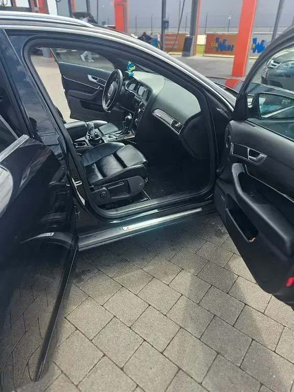 Gebraucht Audi A6 239 PS (175 kW) 2010 Schwarz Kombi