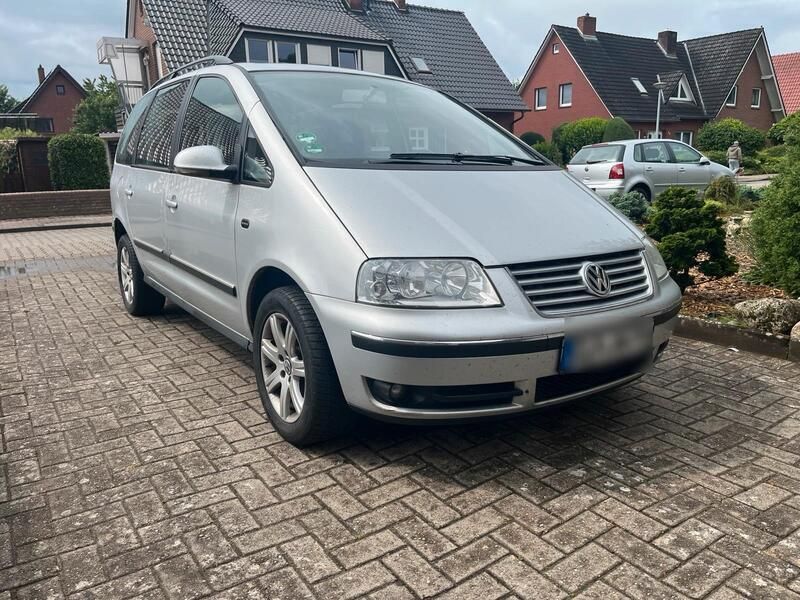 Silber Gebraucht 2007 VW Sharan Van / Kleinbus | 2.350 € (Fairer Preis) - Bild 1/4