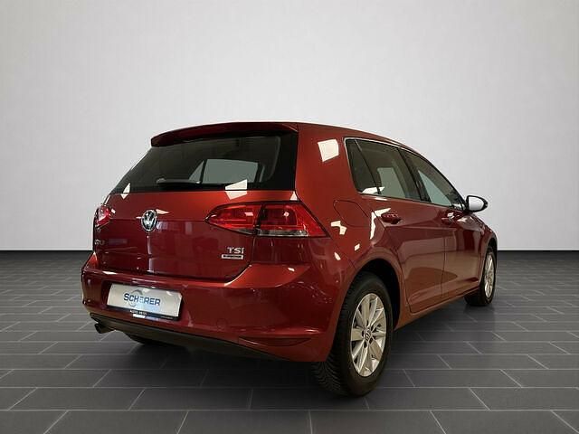 Używany VW Golf VII Trendline 110 KM (80 kW) 2016 Czerwony Hatchback