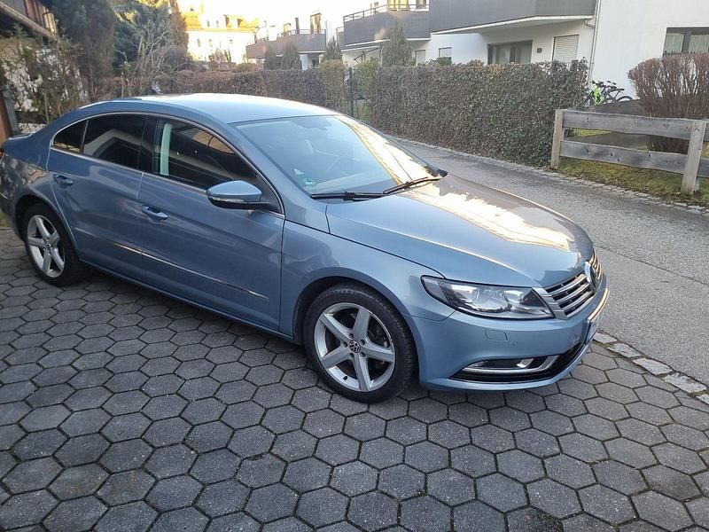 Gebraucht VW Passat Exclusive 170 PS (125 kW) 2012 Blau Coupé