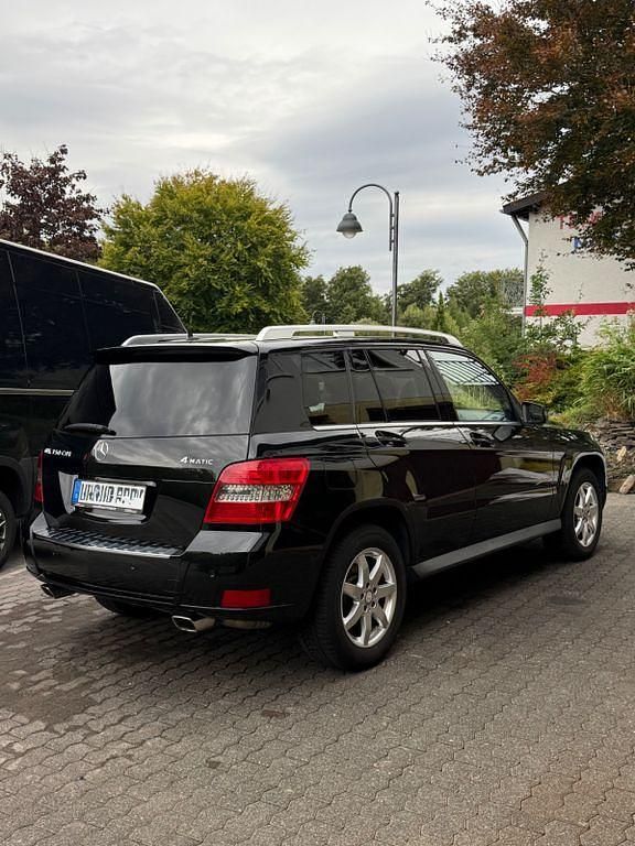 Gebraucht Mercedes GLK350 224 PS (164 kW) 2010 Schwarz SUV