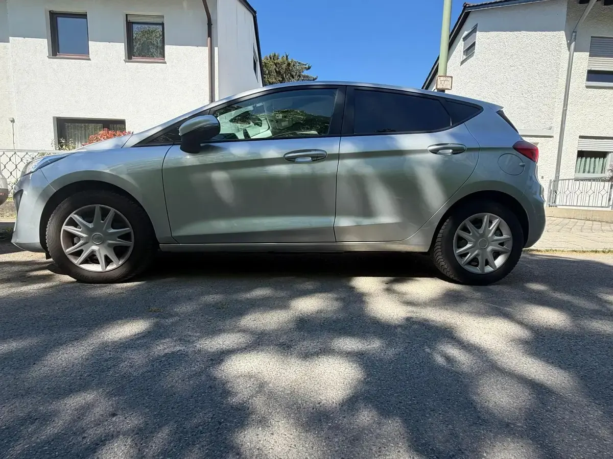 Gebraucht Ford Fiesta 86 PS (63 kW) 2019 Silber Kleinwagen