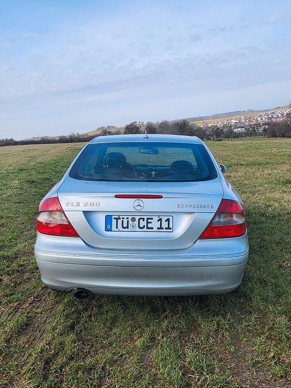 Gebraucht Mercedes CLK200 Avantgarde 163 PS (119 kW) 2006 Silber Coupé