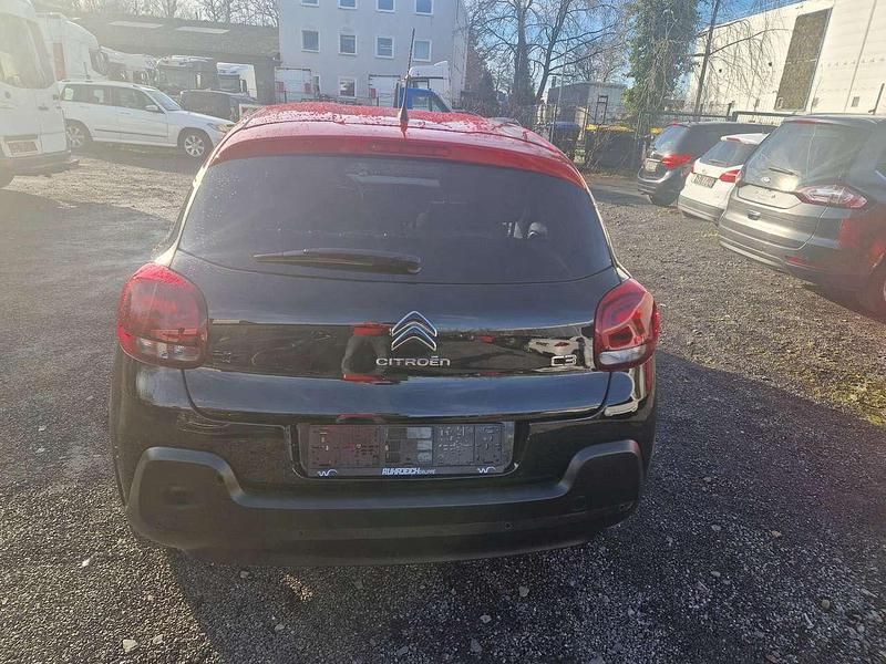 Gebraucht Citroën C3 Shine 82 PS (60 kW) 2018 Lackierung schwarz perla nera/ Kleinwagen