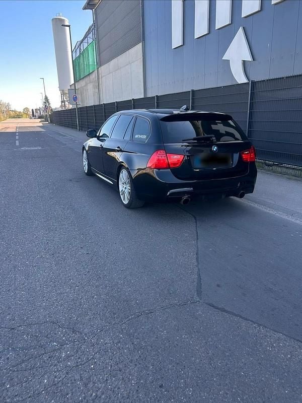 Gebraucht BMW 335 Performance 306 PS (225 kW) 2009 Schwarz Kombi