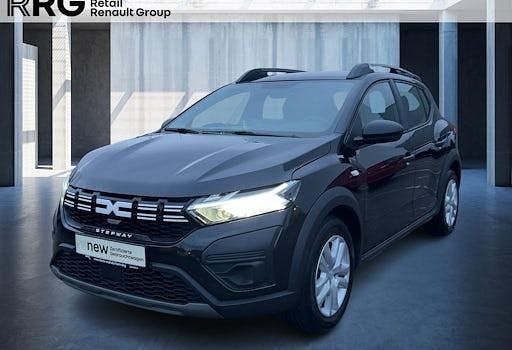 Gebraucht Dacia Sandero Essentiel 101 PS (74 kW) 2024 Schwarz Limousine