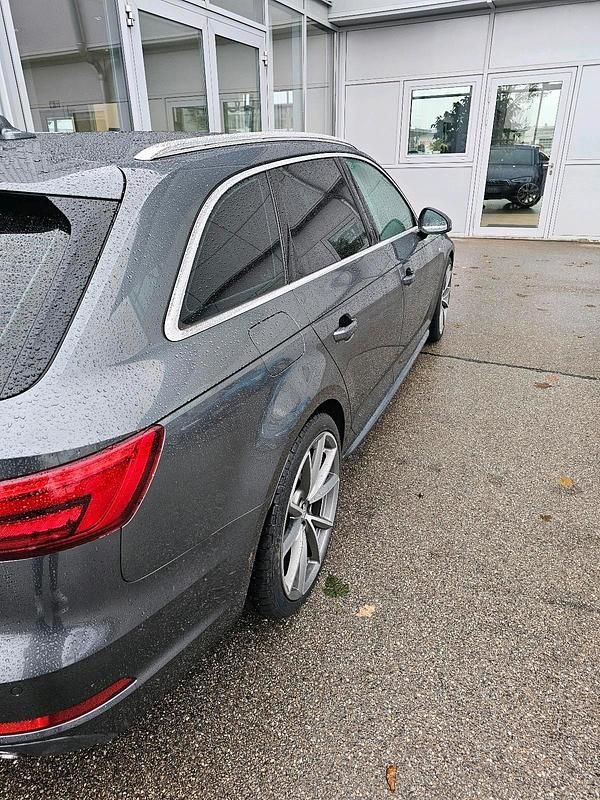 Grau Gebraucht 2016 Audi A4 S-line plus Kombi | 22.100 € (Teuer) - Bild 1/4